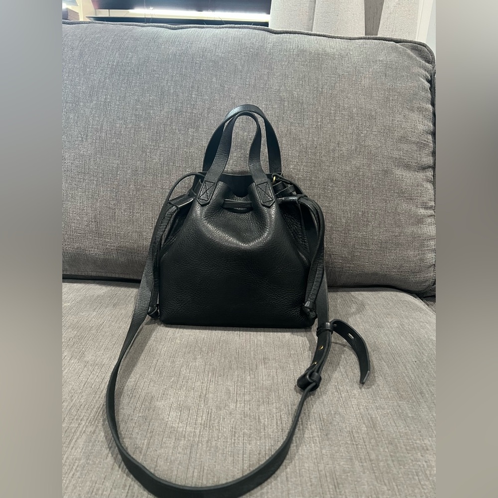 Madewell The Small Drawstring Transport Crossbody
